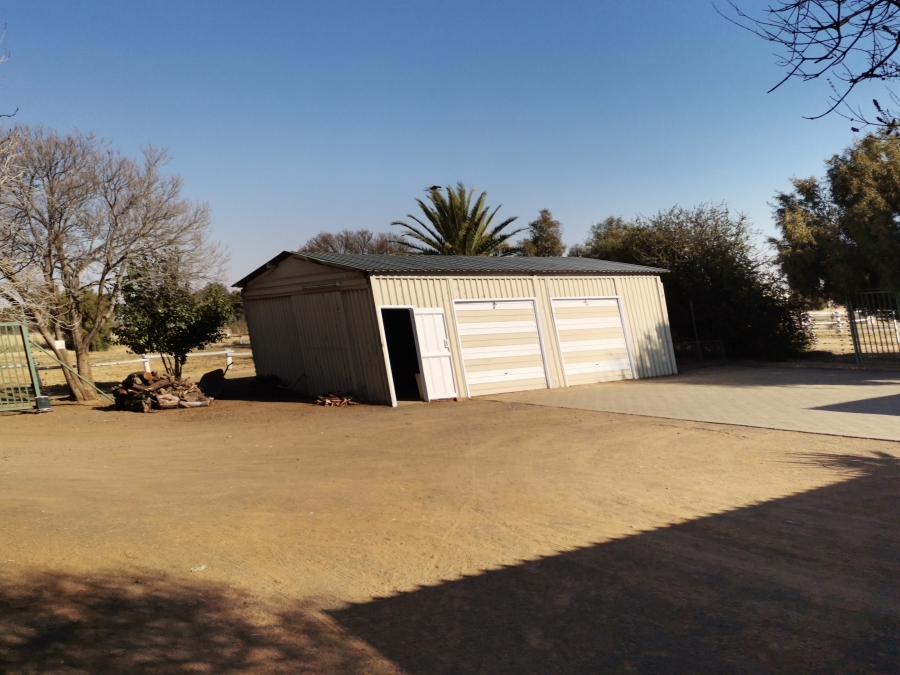 Commercial Property for Sale in Quaggafontein Free State